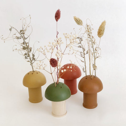 Small Mushroom Vase - Tall Base
