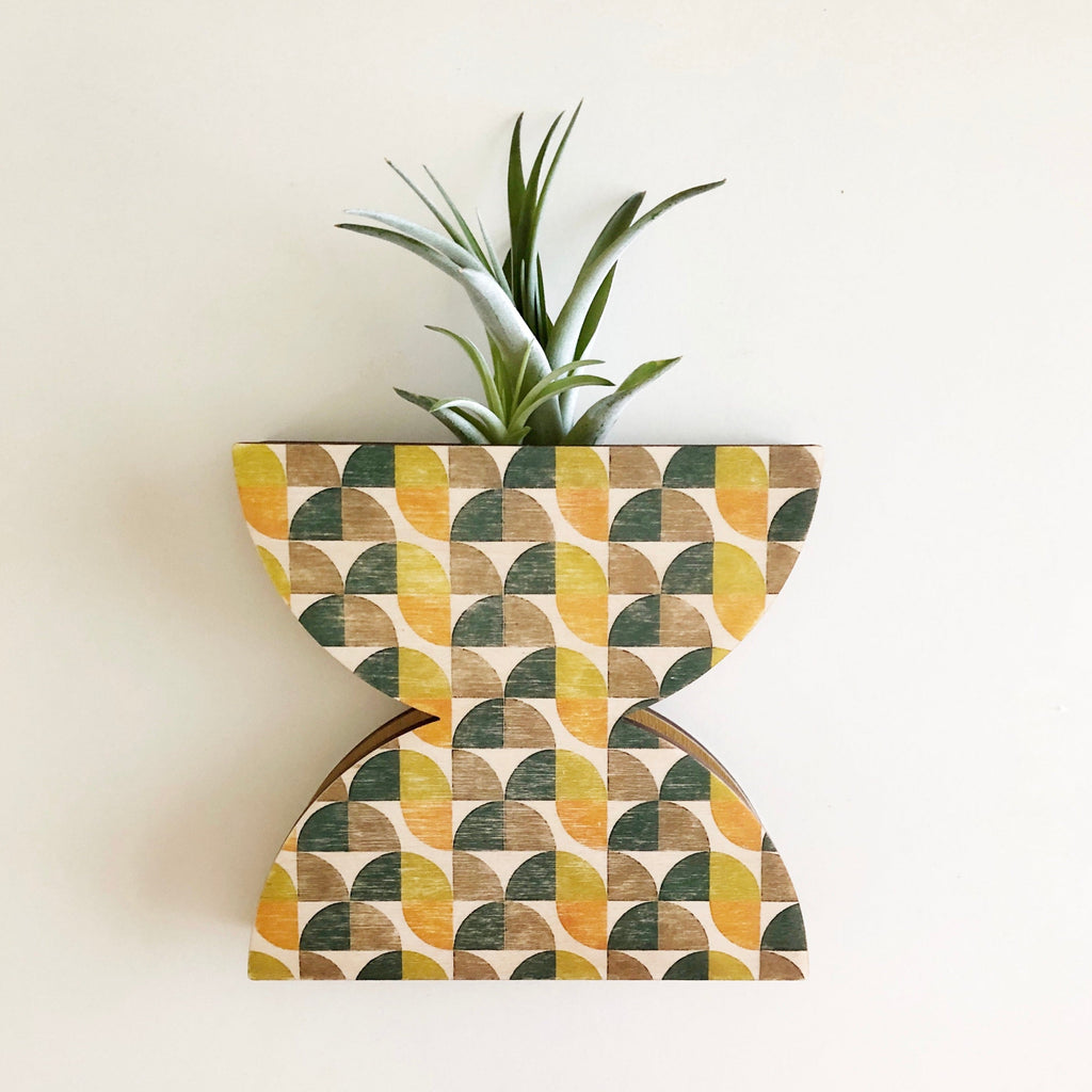 Double Dome Geometric Wall + Tabletop Vase Planter